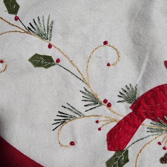 Red cardinal cottagecore Christmas felt 48" embroidered felt red and white tree - Picture 3 of 11